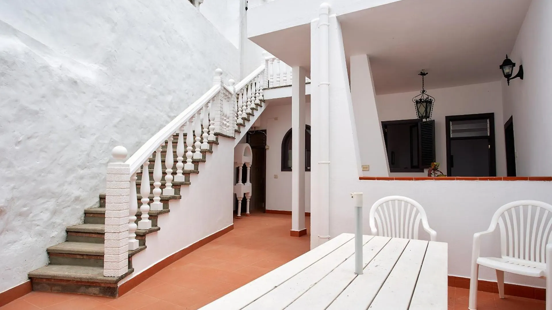 Historic House With A View In The Old Town Villa Vega de San Mateo Spain